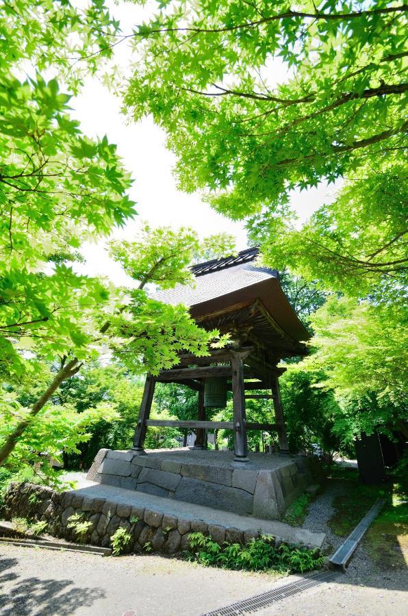 Nabekura Kougen Mori-No-Ie Hotel Iiyama Eksteriør billede